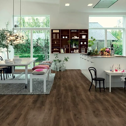 Фото - Виниловая плитка Pergo Classic Plank Optimum Click Дуб кофейный натуральный